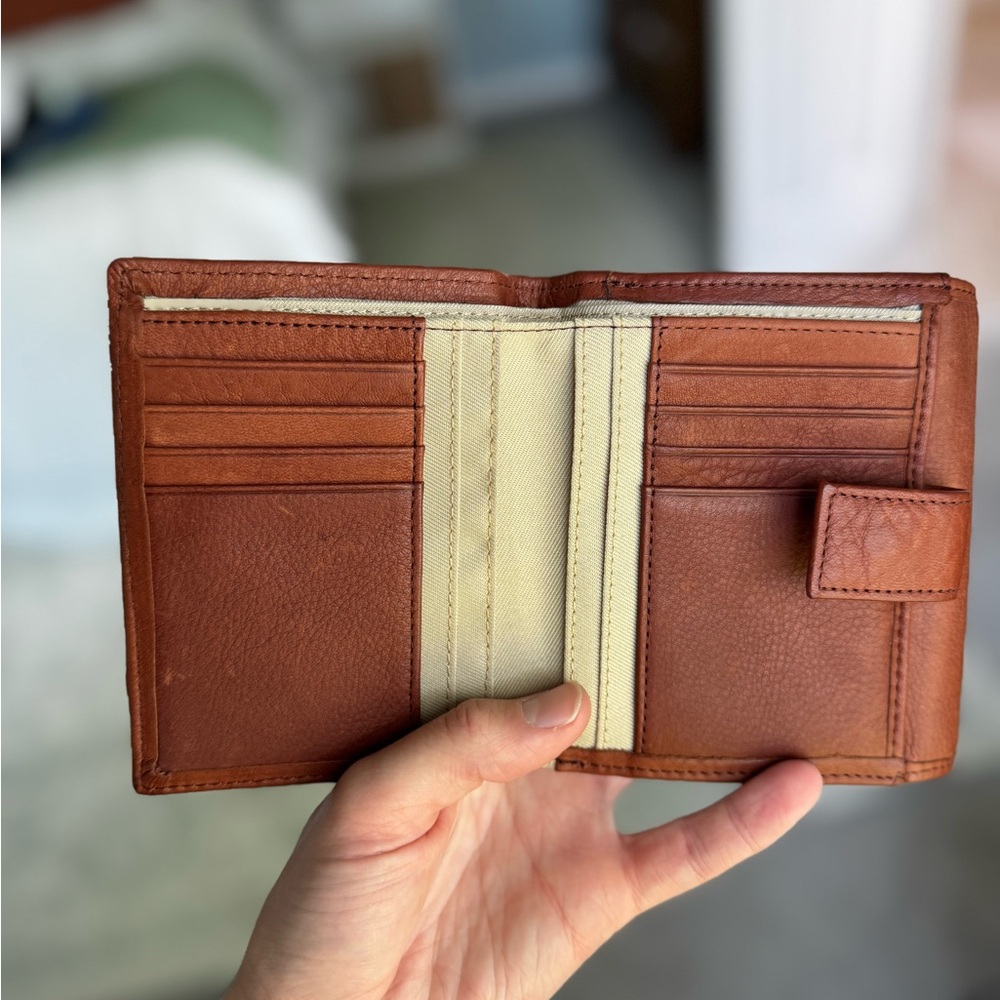 American Leather Co. Leather Wallet - Cognac Brown - Picture 5 of 6